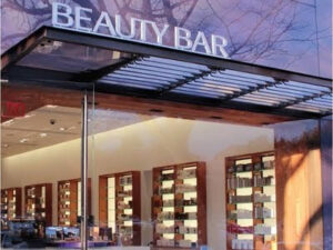 Beauty Bar Opens in Americana Manhasset Mall