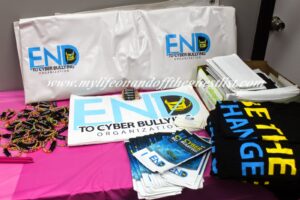 Click-eez Anti-Bullying Bracelets | It’s About Clicking Together