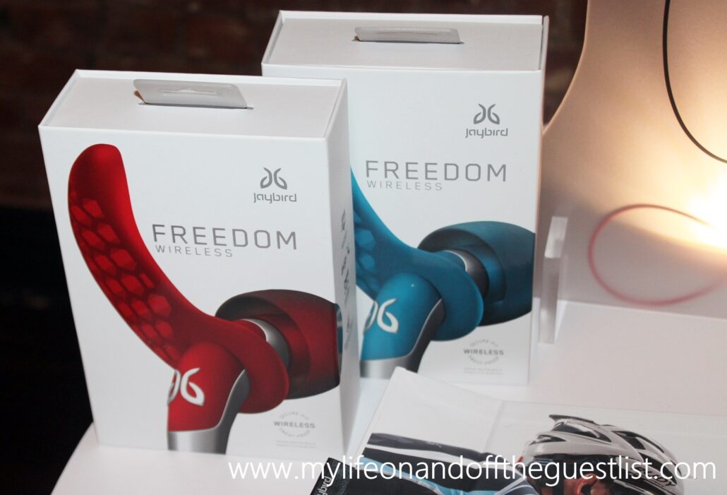 Freedom_Wireless_Bluetooth_Headphones3_www.mylieonandofftheguestlist.com