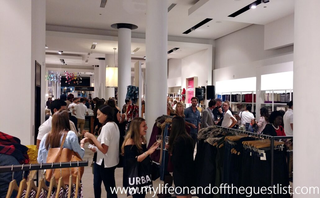 lands_end_pop-up_shop3_www-mylifeonandofftheguestlist-com