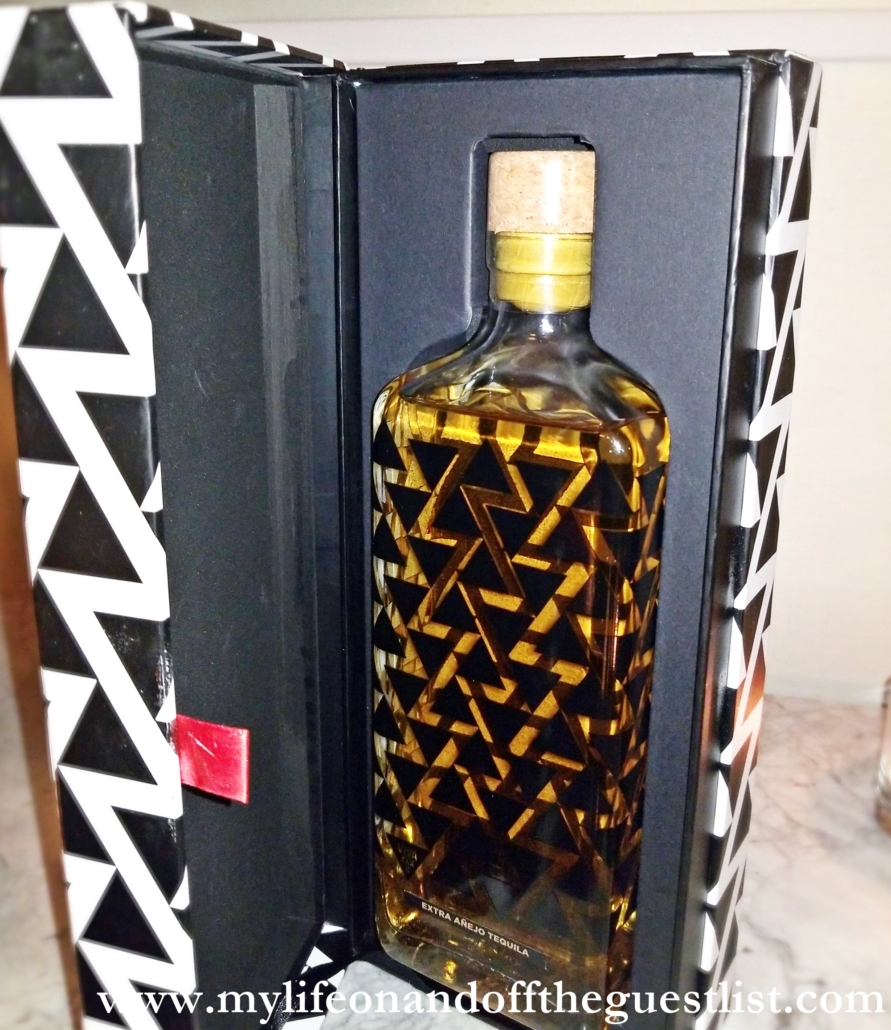 PREMIUM EXTRA ANEJO VIVA XXXII TEQUILA