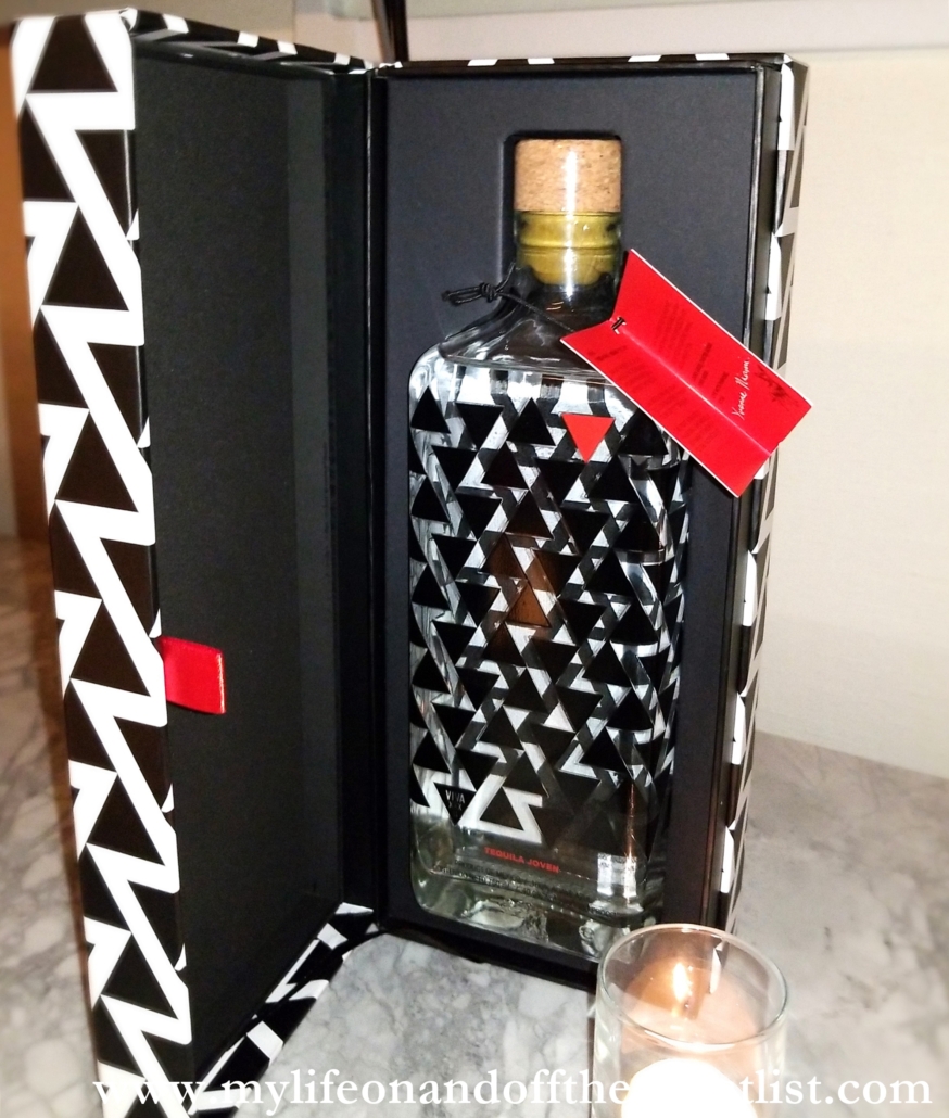 AWARD-WINNING PREMIUM JOVEN VIVA XXXII TEQUILA