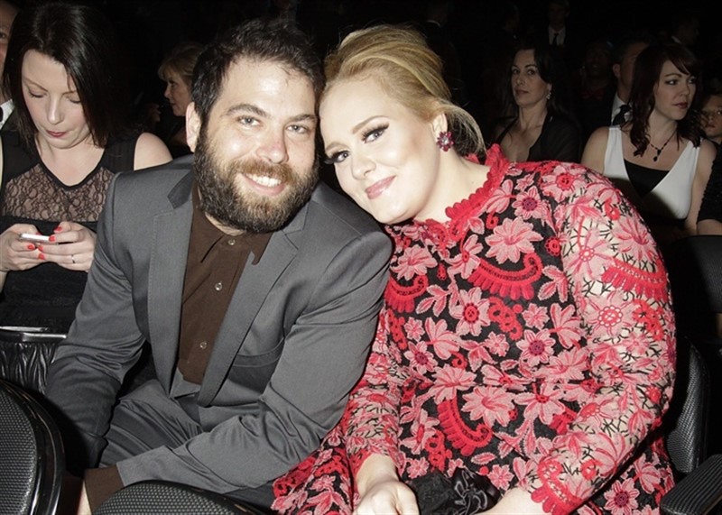 After Years Of Marriage Adele And Simon Konecki Are Getting A Divorce