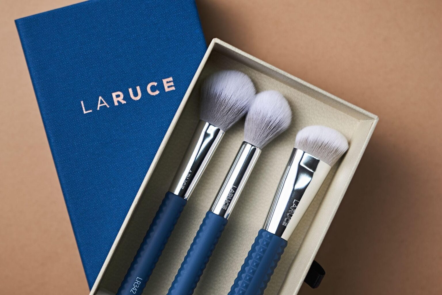 LARUCE Beauty Unveils LimitedEdition CrueltyFree & Vegan Brush Sets