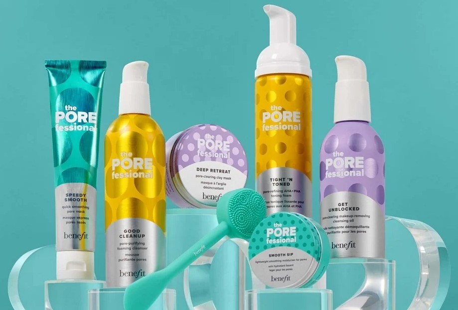 https://mylifeonandofftheguestlist.com/wp-content/uploads/2023/02/Benefit-POREfessional-PORE-Care-Collection.jpg