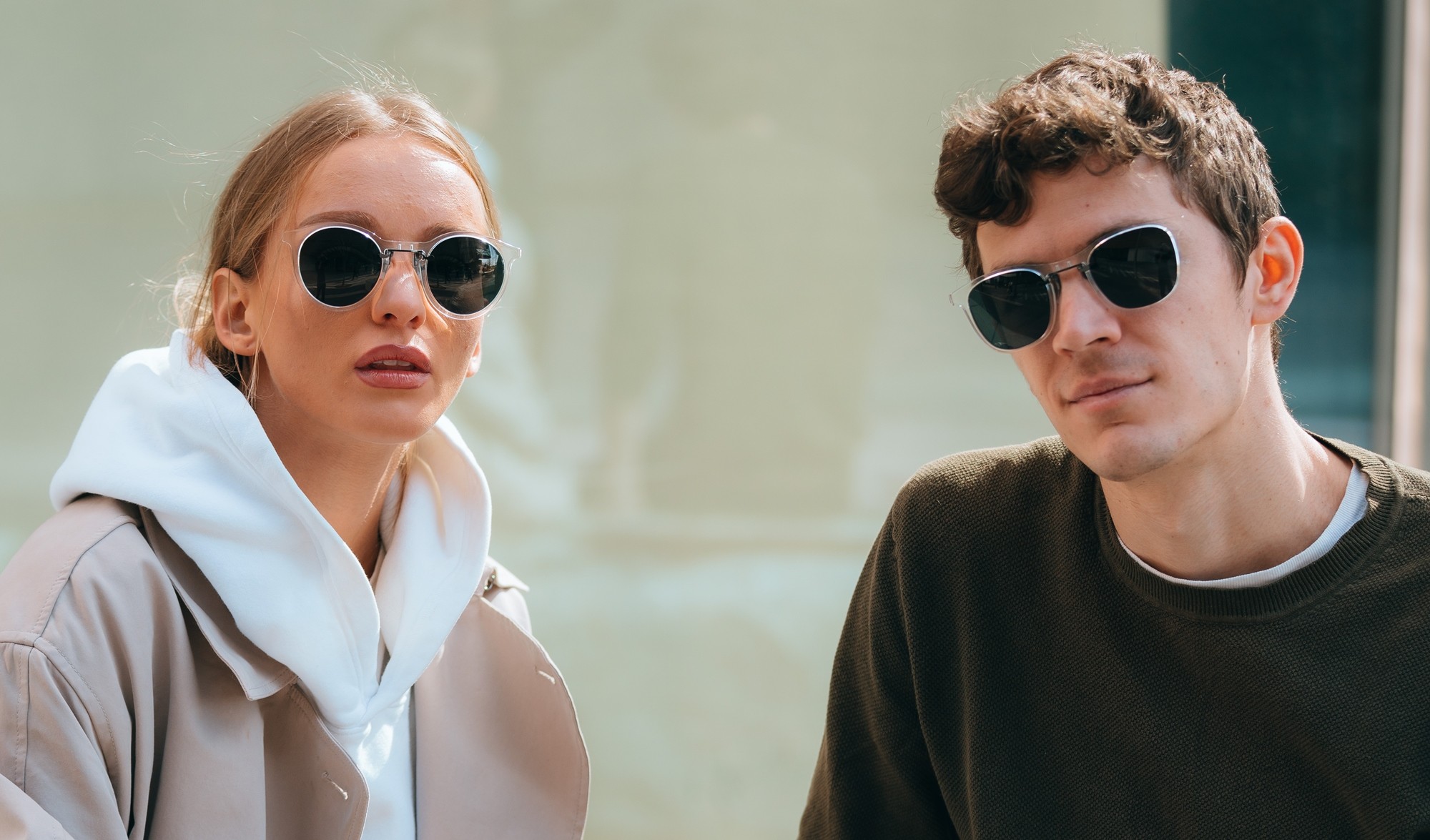 FlyFrames Earless Sunnies: Elevate Your Eyewear Game w/ 'Flyer' Tech