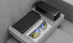GUNNAR Optiks’ Plaid Computer Glasses: THE Adulting Accessory