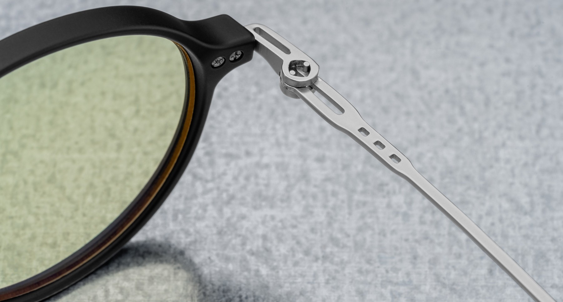 A Perfect Fit: GUNNAR Optiks' New Loop Computer Glasses