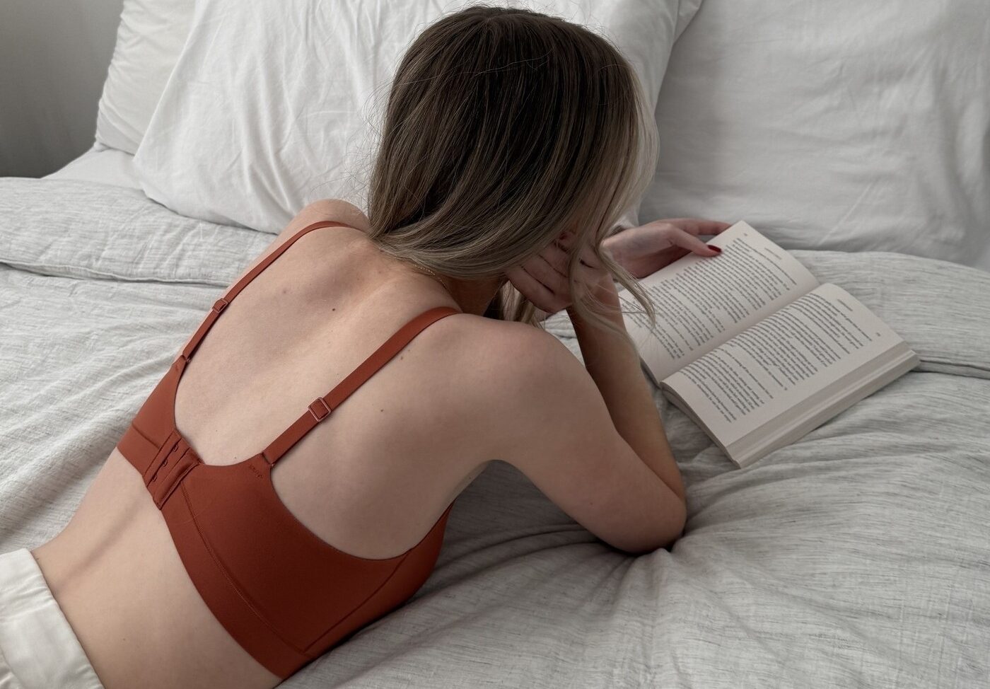 Wrap Yourself in Luxury with Floatley’s Cozy Wireless Bras