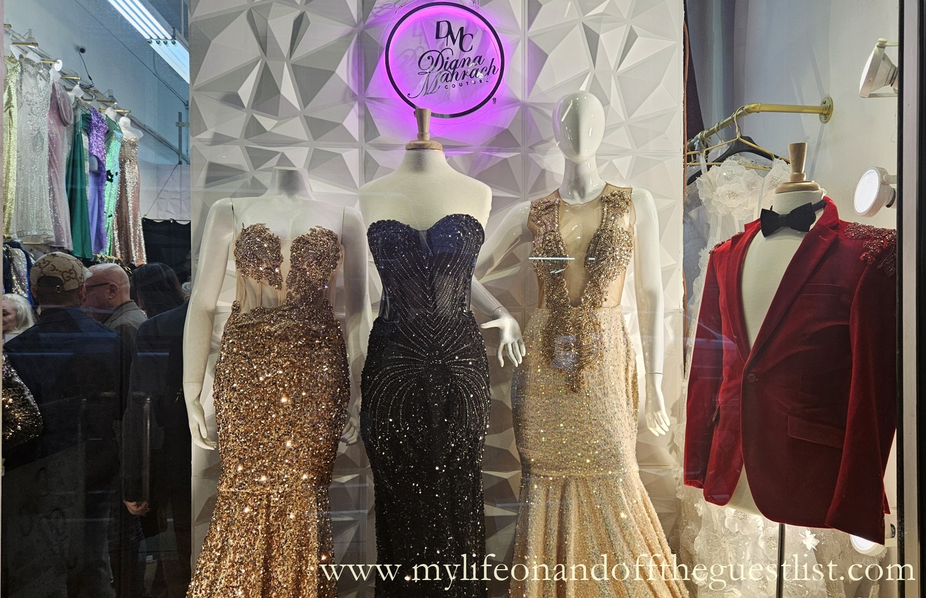 The Essence of Elegance: Miracle Oud by Diana Mahrach