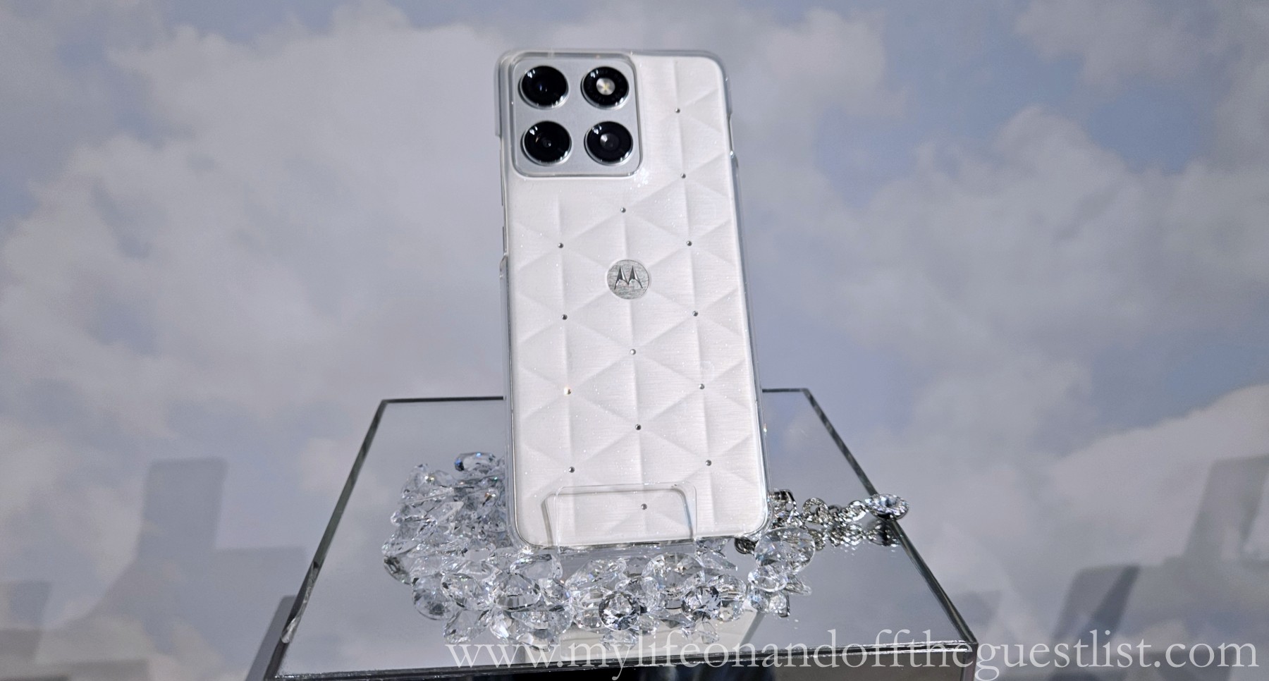 The Softest Revolution: Pantone's Cloud Dancer is 2026’s Color of the Year