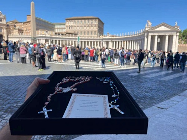 Meaningful Valentine’s Day Religious Gifts from Mondo Cattolico in Rome